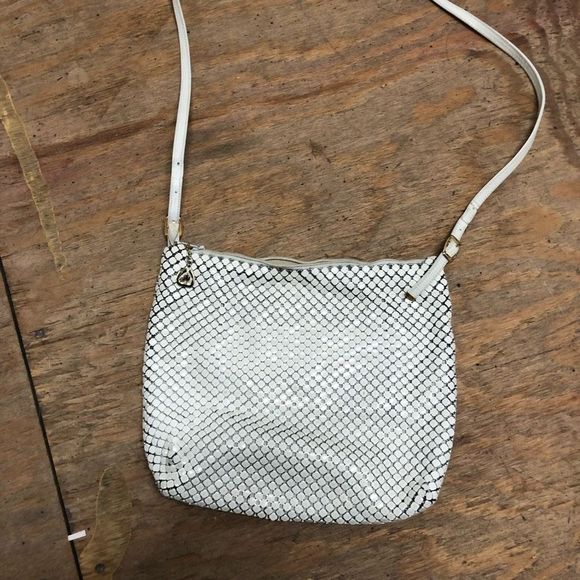 Whiting And Davis White Mesh Disco Evening Bag Crossbody Purse Leather Strap - Picture 2 of 7
